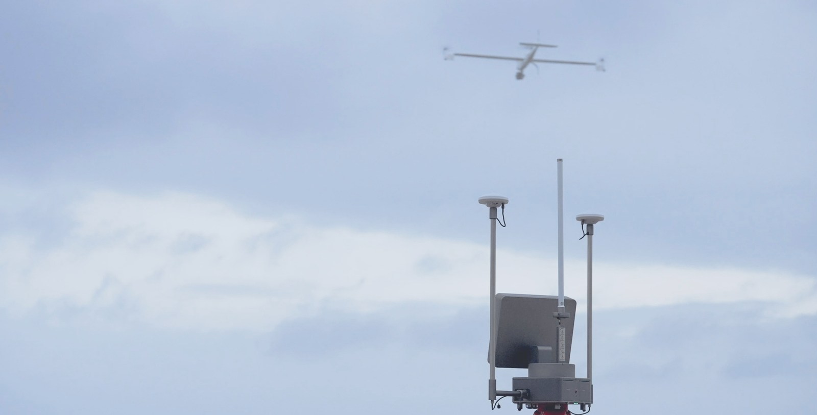 Smart Automatic Antenna Tracker System