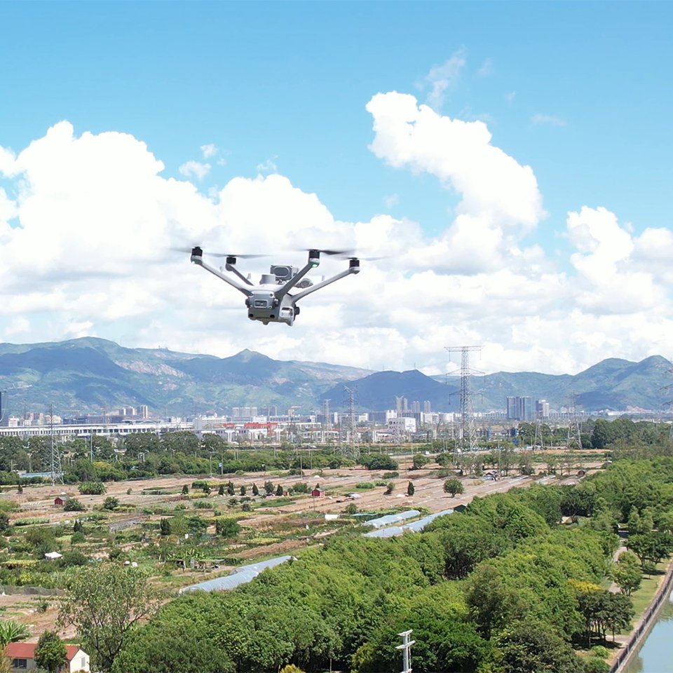 UAV Communication & Control System for Powerline Inspection
