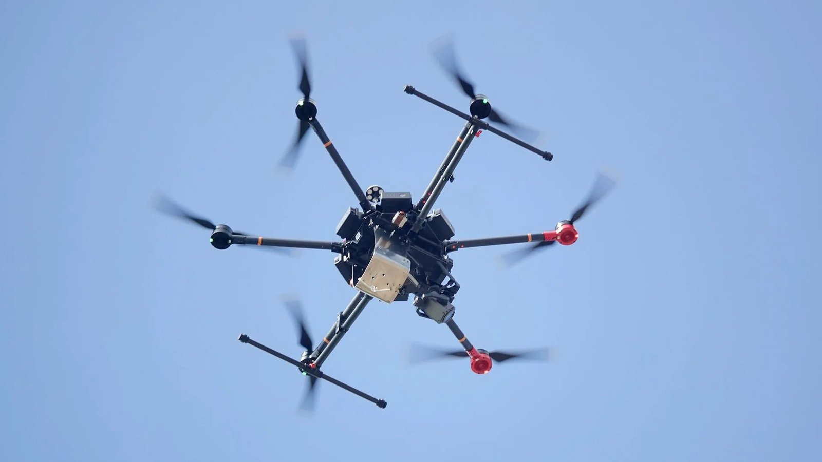 SoarApex EX6 6-rotor Heavy-duty UAV for mission execution