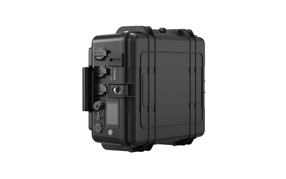 P3000 Standard Portable Power Station 3072Wh front view