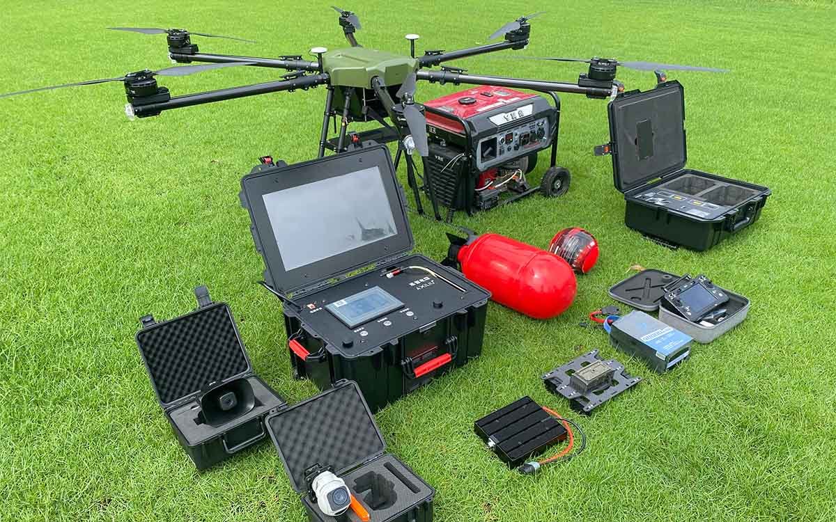 E4200 Portable Power Station for outdoor surveying and mapping